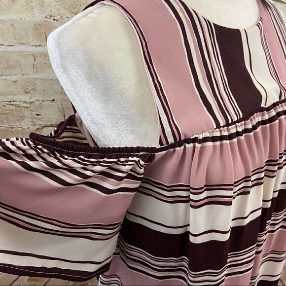 Blue Rain Francescas cold shoulder shift dress - Picture 3 of 5